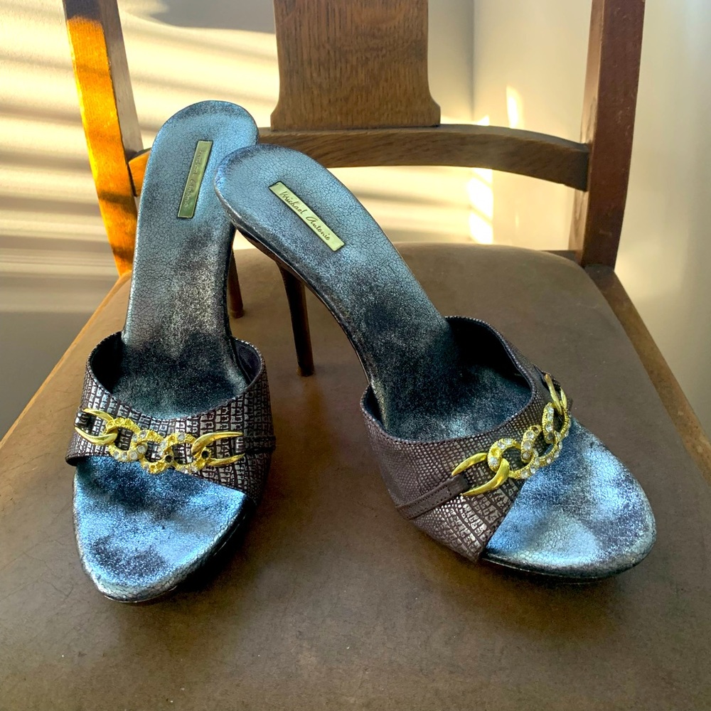 Michael Antonio Heels